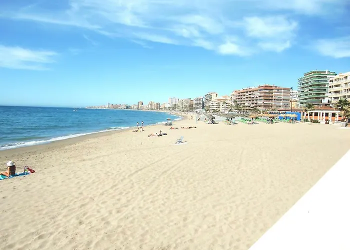 Con Piscina A 150 Metros Playa Netflix P Video Aire Acondicionado Calefaccion Toallas Y Sillas Playa Sombrilla 2 Terrazas Sobre Piscina Centro Ciudad 1 Smart Tv Por