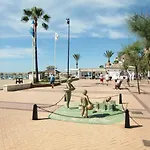 Apartment Playa Central: Piscina, Netflix Y Comodidades Playeras Fuengirola