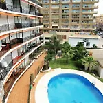 Playa Central: Piscina, Netflix Y Comodidades Playeras *