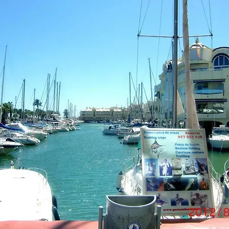 Appartement Con Piscina A 150 Metros Playa Netflix P Video Aire Acondicionado Calefaccion Toallas Y Sillas Playa Sombrilla 2 Terrazas Sobre Piscina Centro Ciudad 1 Smart Tv Por