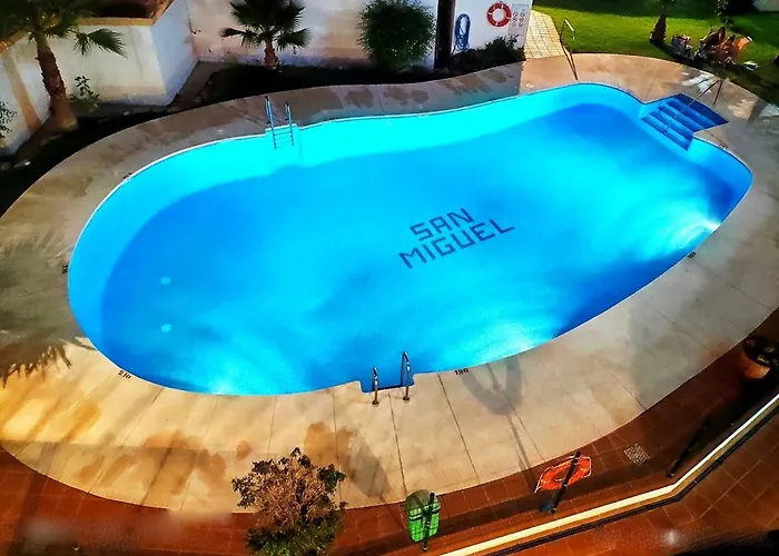 Con Piscina A 150 Metros Playa Netflix P Video Aire Acondicionado Calefaccion Toallas Y Sillas Playa Sombrilla 2 Terrazas Sobre Piscina Centro Ciudad 1 Smart Tv Por Appartement *